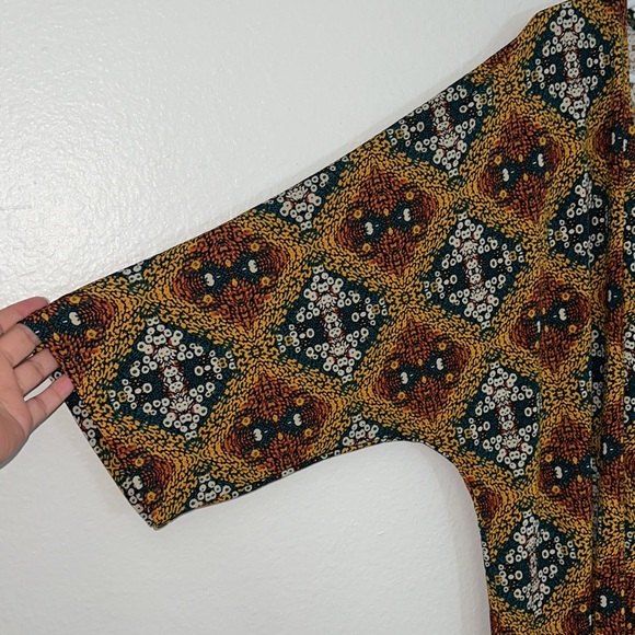 LulaRoe Womans Waterfall Open Front Cardigan kimono Small - Picture 4 of 12